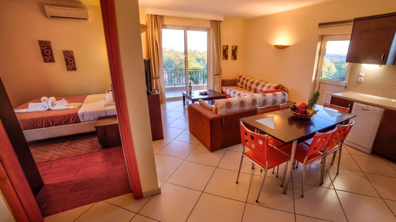 Agroktima Elia Apartment Nafplio Bagian luar foto
