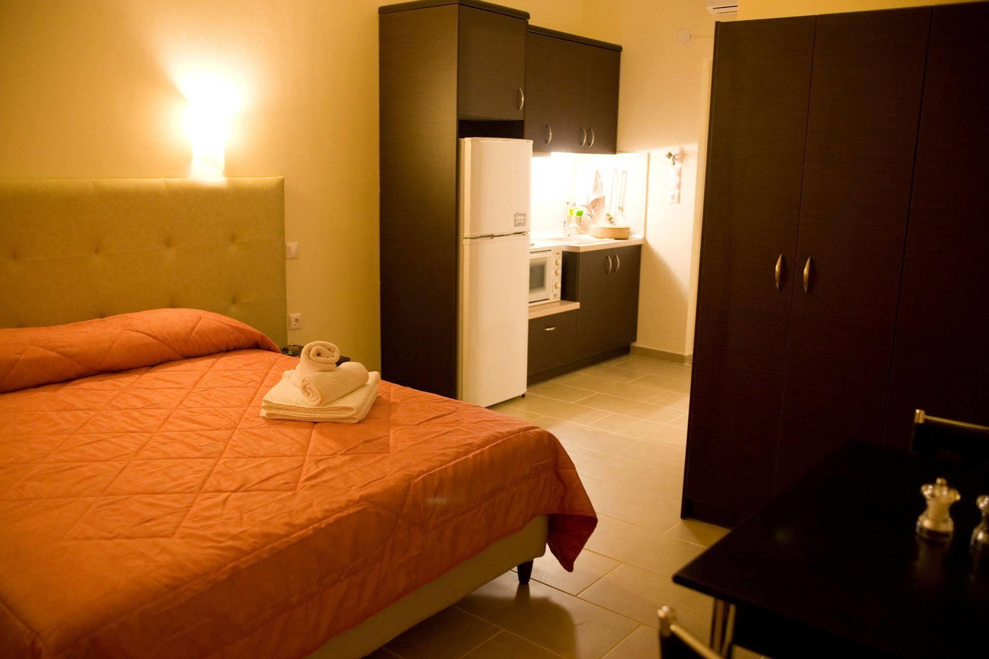 Agroktima Elia Apartment Nafplio Bagian luar foto